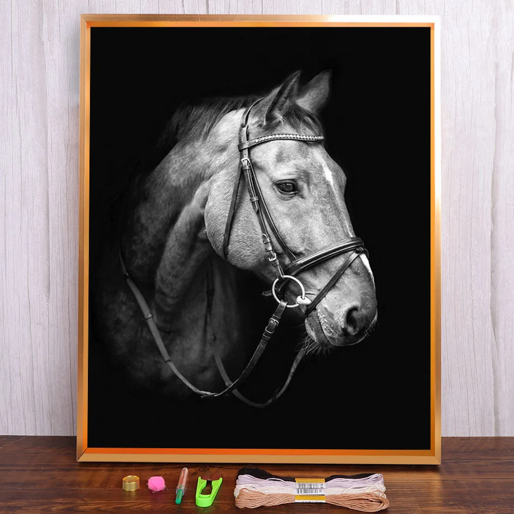 

Dark Animal Horse Dog Cat Lion Tiger Fox Printed Fabric 11CT Cross Stitch Patterns DIY Embroidery DMC Threads Needle
