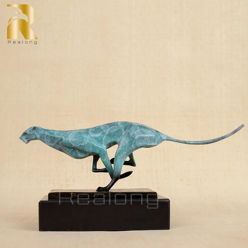 

Modern Art Bronze leopard Sculpture Bronze Cheetah Statue Animal Bronze Statues and Sculptures For Home Desk Decoration Crafts