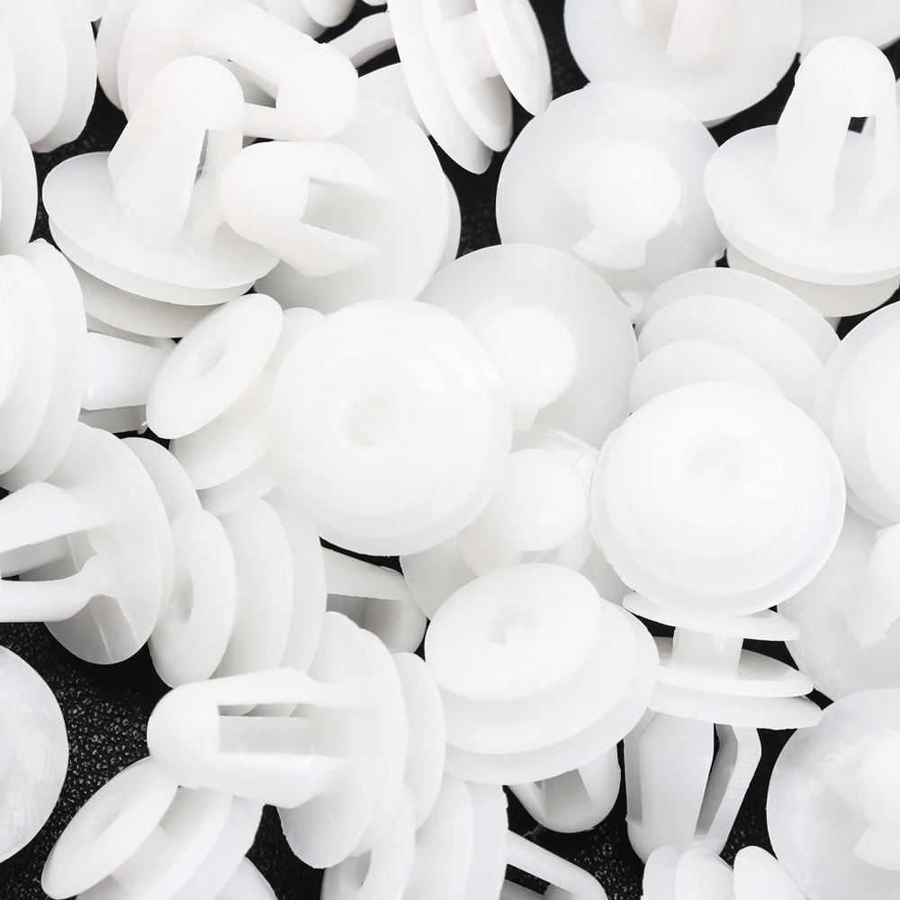 50 шт. автомобильная фиксирующая заклепка с отверстием 9 мм для Volvo XC70 XC90 V70 C70 XC60 S40