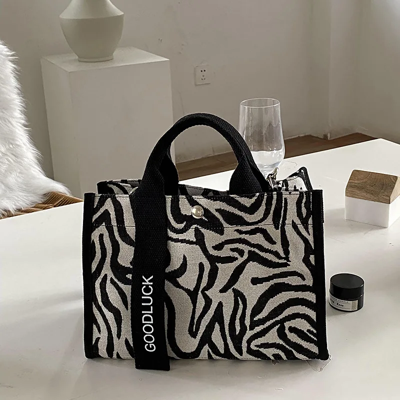 

Women Portable Canvas Stripe Single Shoulder Bag Zebra Flower Pattern Large Capacity Tote Bag Mommy Handbag Crossbody Bags