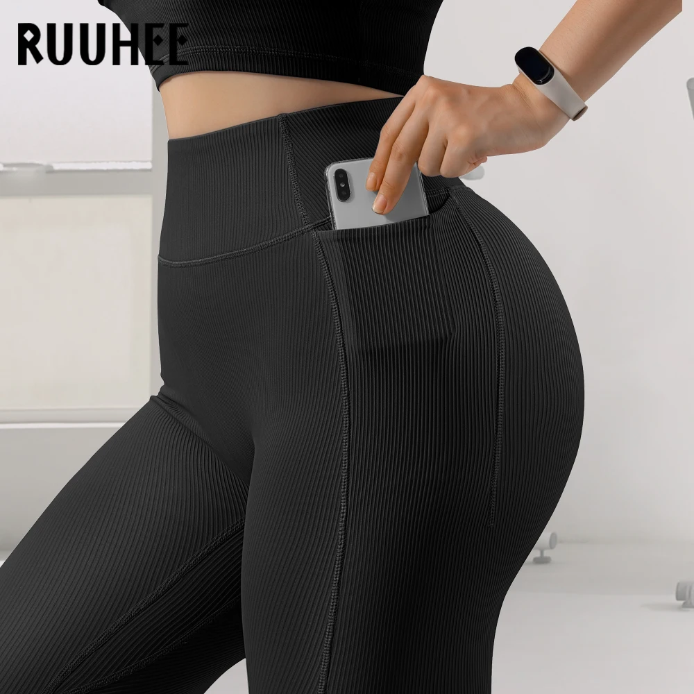 

RUUHEE Ribbed Seamless Leggings Women with Pockets High Waisted Womens Leggings Push Up Tummy Control Leggings For Fitness