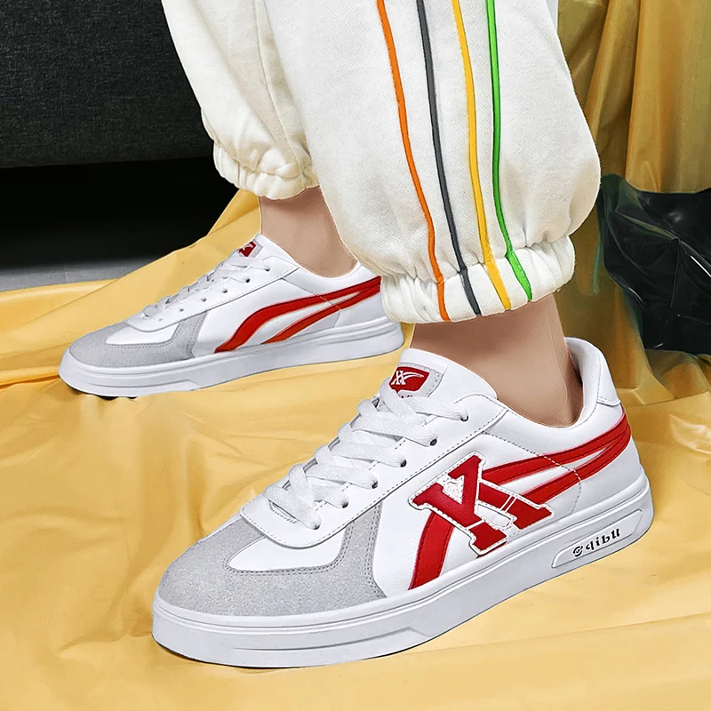 Мужские беговые кроссовки из светлой замши Классические повседневные комфортные дышащие кеды для активного отдыха на открытом воздухе.