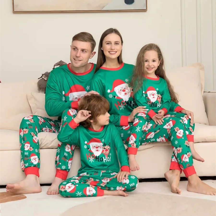 

Christmas Family Matching Outfits Santa Claus Father Mother Daughter Son Pajamas Sets Mommy and Me Xmas Pj's Clothes Tops+Pants