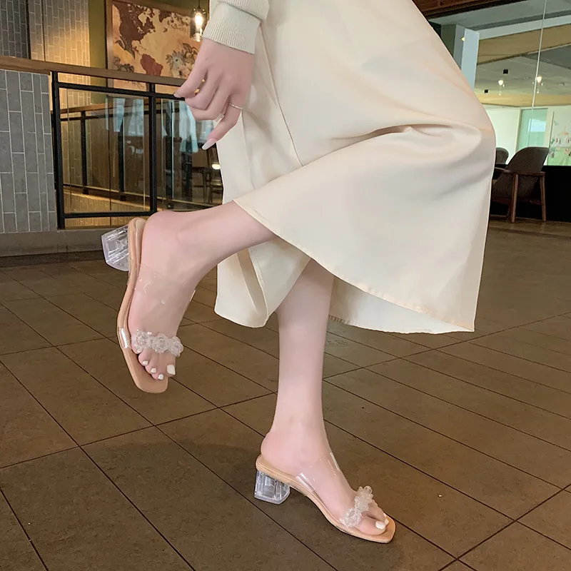 

Slippers Women's Summer Flowers High-end Sense 2022 New Net Red Explosion Style Retro Trend Design Sense Small Word Flip Flops