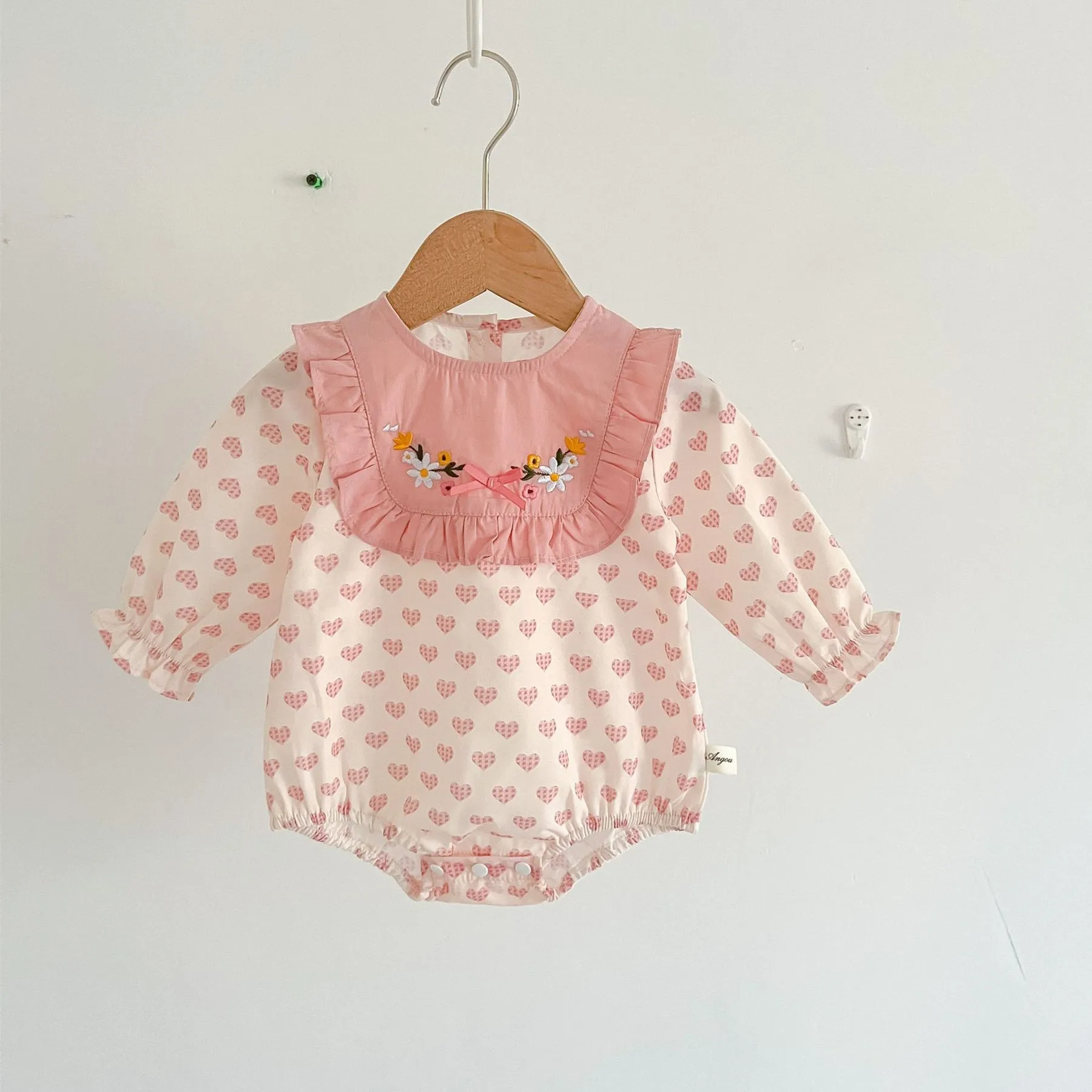 

0-3T Autumn baby girls rompers 2022 Embroidered Collar Heart Print Long Sleeves jumpsuit
