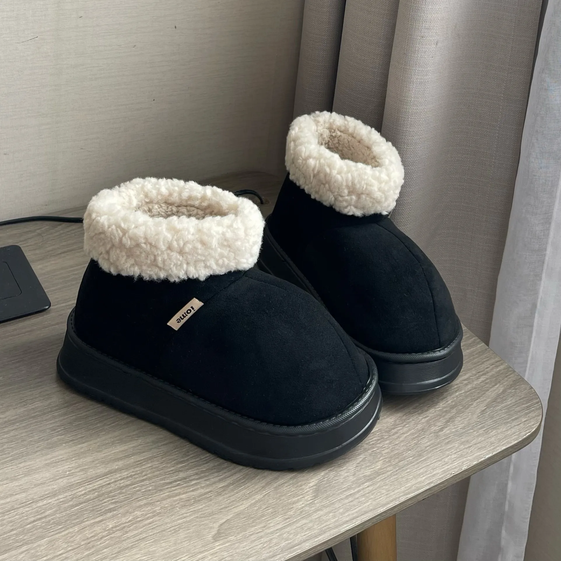 Белые ботильоны зимняя обувь для женщин женские ботинки австралийские низкие 2024