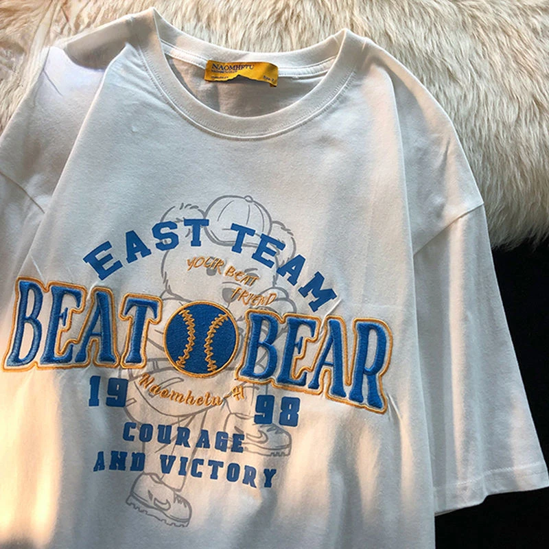 Футболка женская оверсайз с коротким рукавом и принтом медведя