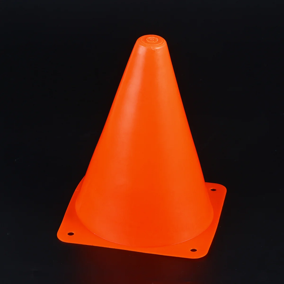 

6 18cm Training Cones Traffic Cones Agility Barriers Marker Signs for Soccer Skating Football Basketball Activities Games