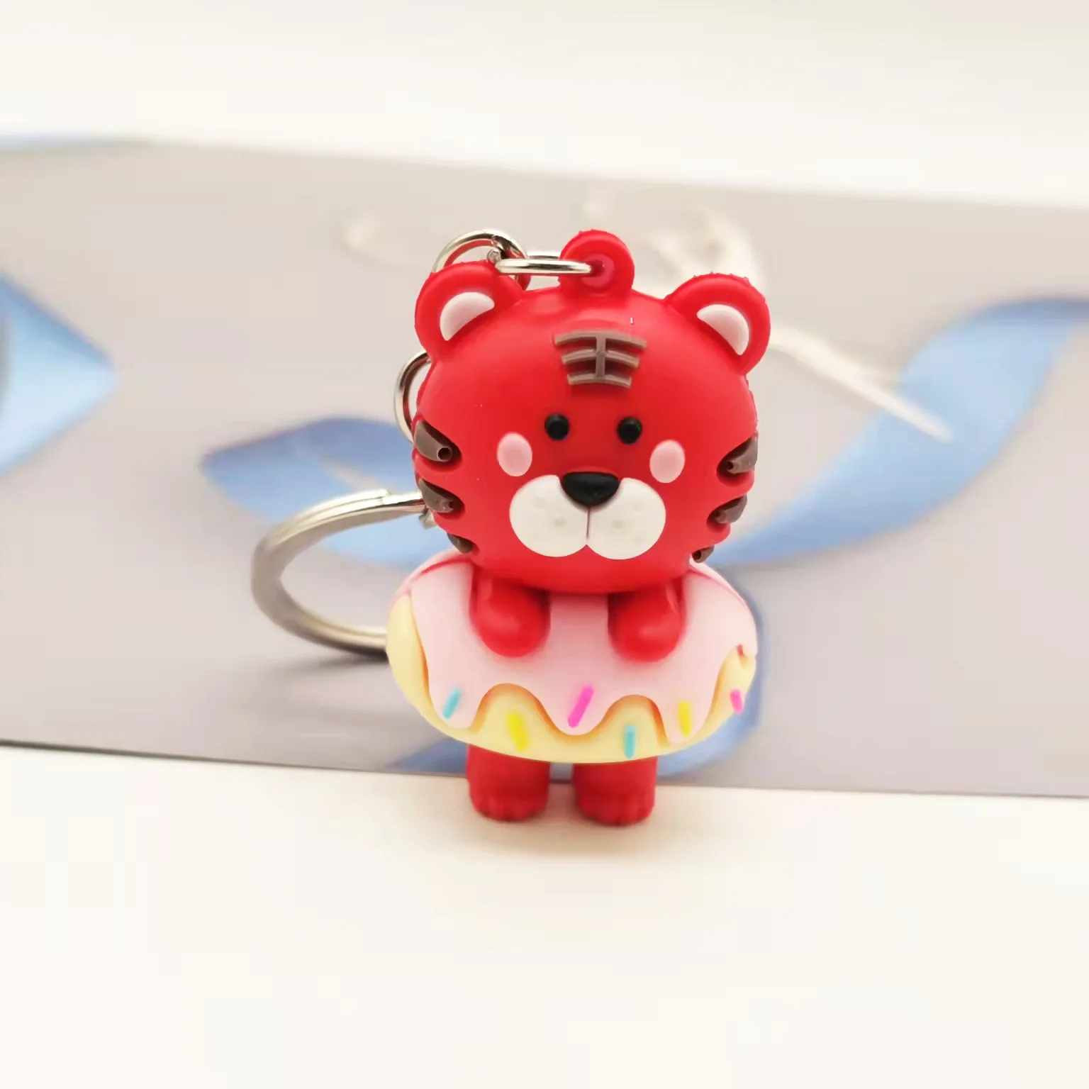 Новый Модный милый брелок в виде пончика с тигром трехмерный на удачу - купить по