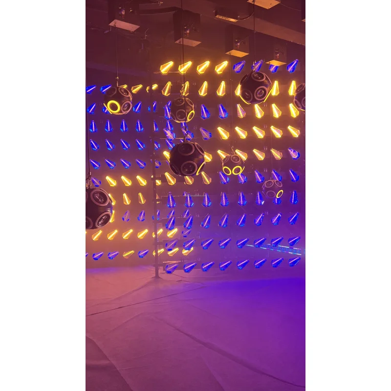 Фото Новинка Tiitee: Светодиодный матричный светильник COMPASS Infinite Rotation 4 Eyes 4x80W LED Matrix Light DMX512 RGBW для ретро-сценического освещения №5