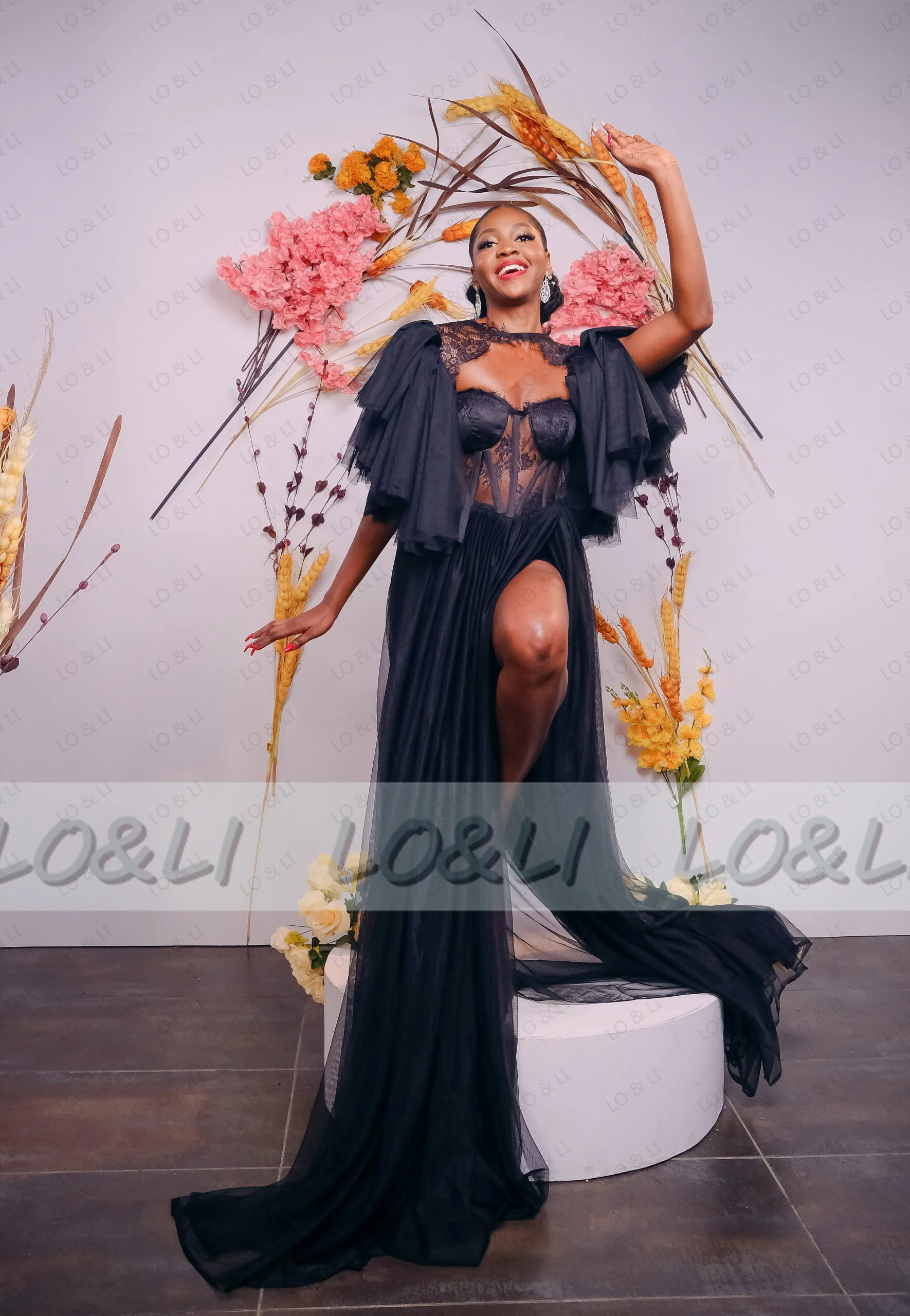 Рисунок 4 - Женский свадебный халат LO & LI