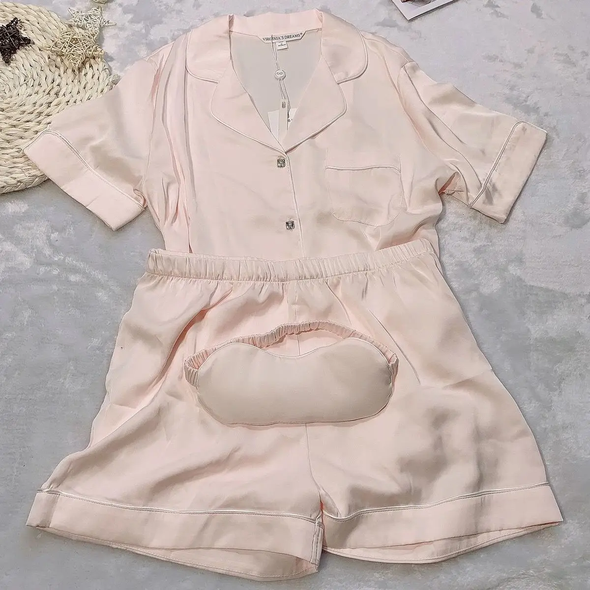 Diamond button ice silk pajamas summer short sleeve shorts solid color home clothes silk two-piece set