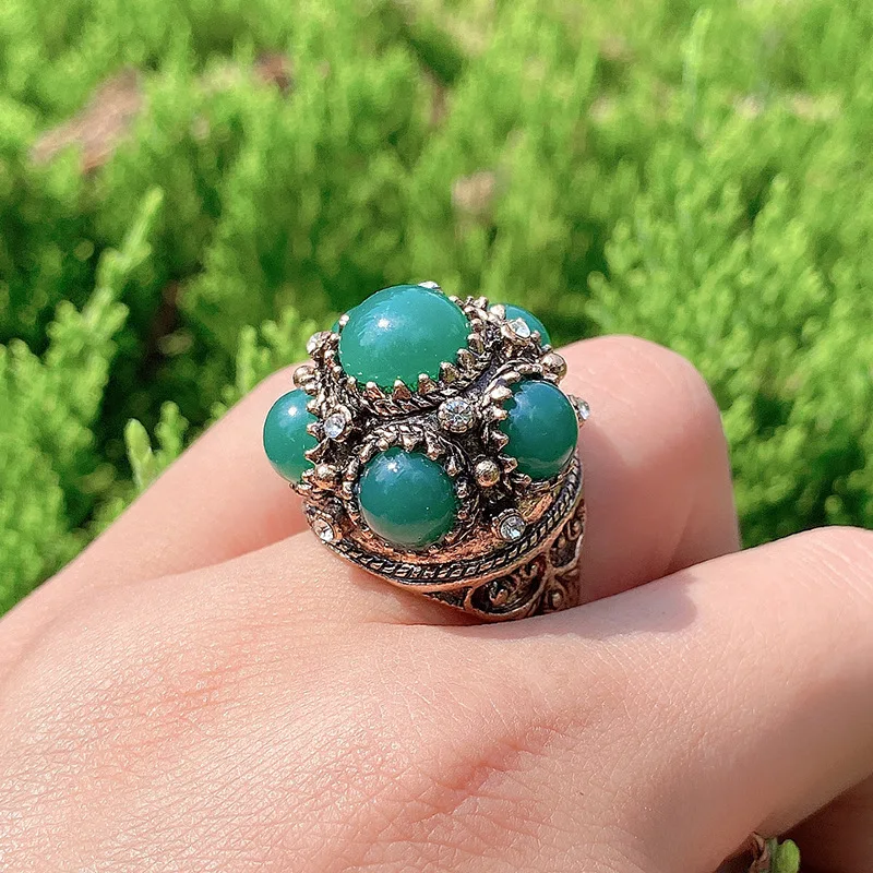 

Oval Vintage Rings for Women 2022 Plateing Glod Green Opal Rings Punk Jewelry Crystal Engagement Crystal Accessories