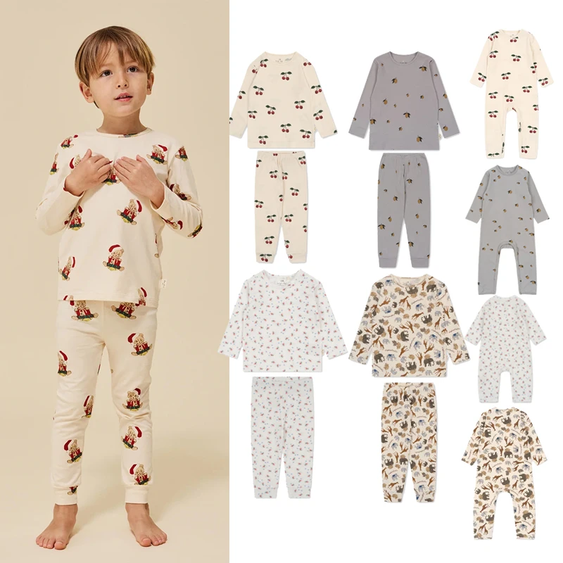 

New Year Kids 2023 Winter Baby Clothes Underwear Girl Christmas Pajamas Boy Set Indoor Children's Top and Bottom Clothes Set
