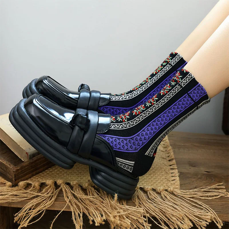5 Pairs Ethnic Style Long Socks Women Fashion Cycling Cotton Winter Socks Cute Print Foot Cover Sexy Japan Designer Socks Woman