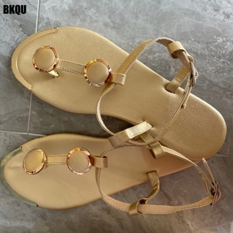 

Women Metal Thong Sandals 2022 Summer Woman Buckle Beach Flats Women's Casual Outdoor Slides Female Shoes Footwear Plus Size