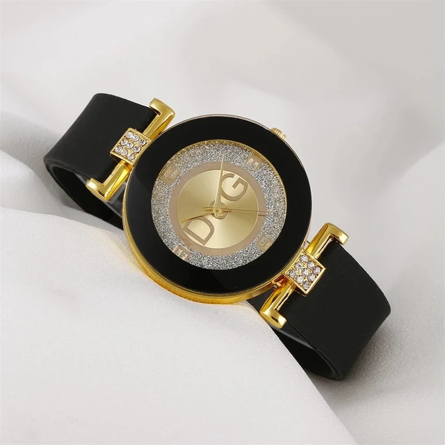 Simple Black White Quartz Watches Women Minimalist Design Silicone Strap Wristwatch Big Dial Women's Fashion Creative Watch 2022 1