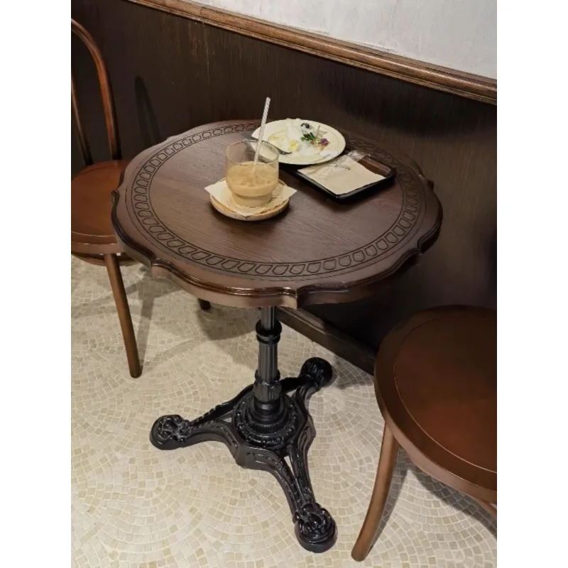 Однотонный классический кофейный столик в стиле ретро американский круглый