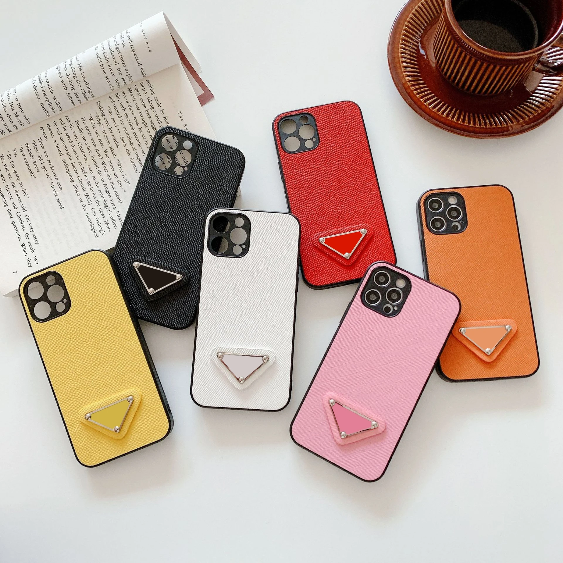 

PD with logo Trendy brand metal letter mobile phone case leather all-inclusive soft shell mobile phone case
