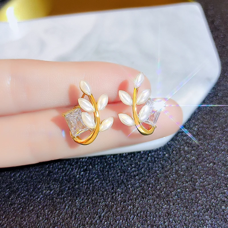 Shiny Leaf Cubic Zirconia Earrings Luxury Designer Jewelry Clip Earrings Drop New in 2022 Trendy Women's Earring Korean Fashion