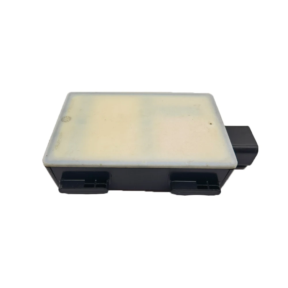 84325730 Модуль радарного датчика монитора слепых зон для автомобильных аксессуаров