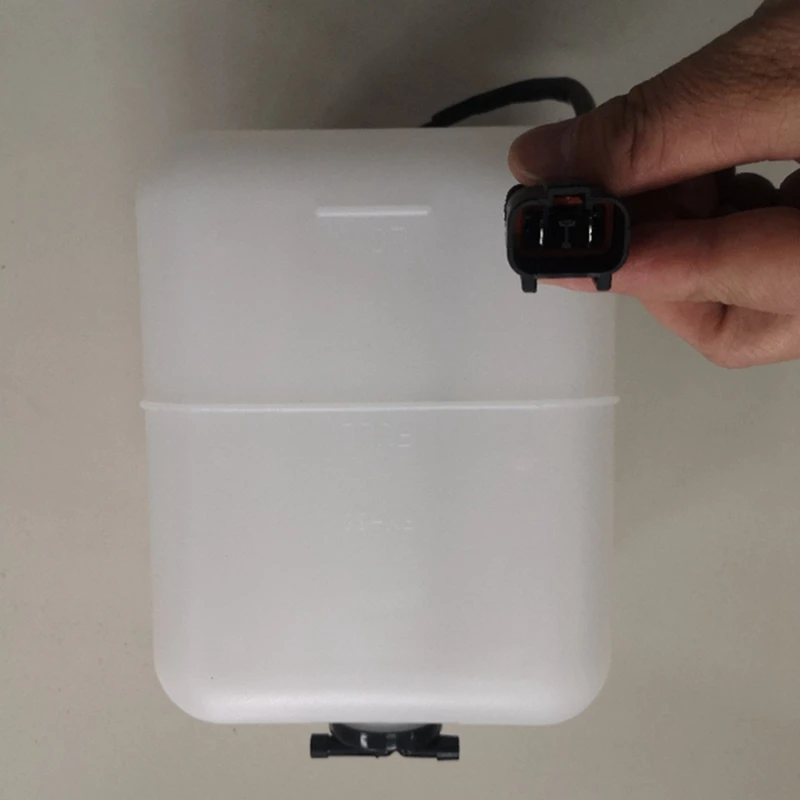 20Y-06-15240 для экскаватора-погрузчика Komatsu трактора PC120 расширительный бак