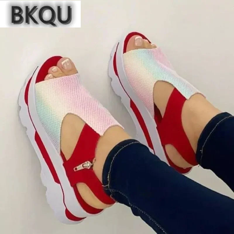 

2022 Summer New Ladies Sandals Thick Sole Flyknit Soft Sole Fish Mouth Casual Beach Shoes Ladies Sandals Plus Size 43