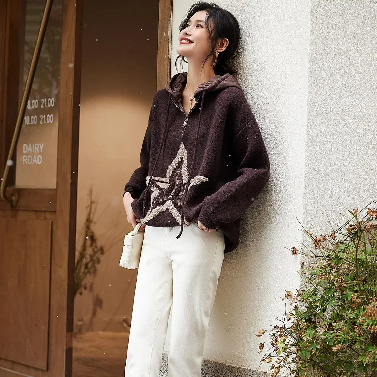 Женский трикотажный пуловер DIMANAF Трикотажный Джемпер оверсайз в английском