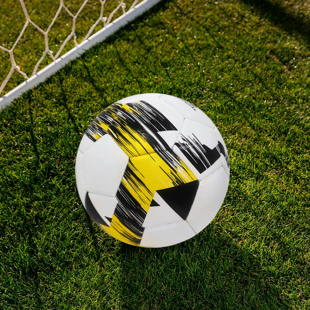 Профессиональный футбольный мяч официальный размер 5 ПВХ с машинной строчкой