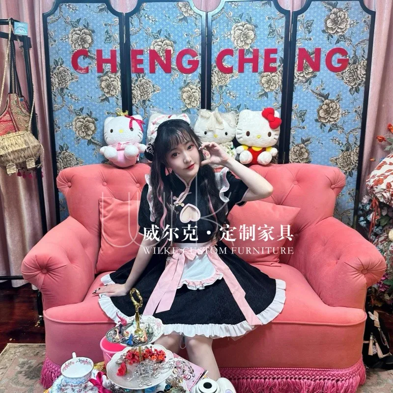 Розовый бархат во французском стиле в античном с кисточками для проживания семье