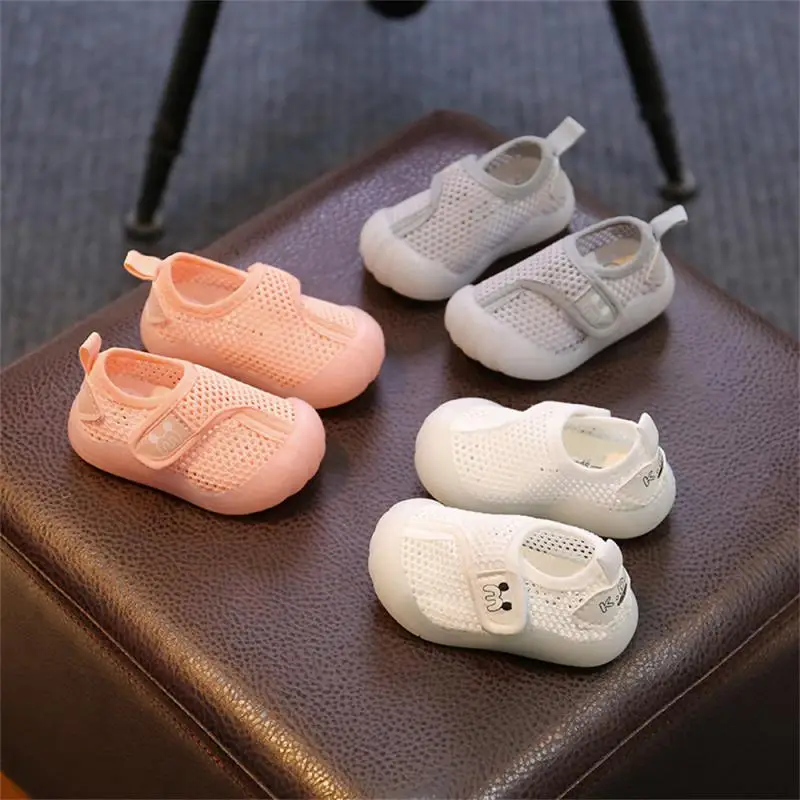 

Pink Baby Mesh Shoes High Quality Material Children's Flying Weaving Shoes Pregnancy Children's Walking Shoes Strong And Sturdy