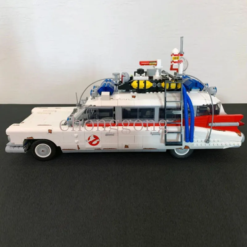 Новая модель совместимая с 10274 строительными блоками автомобиля Ghost busters 2352