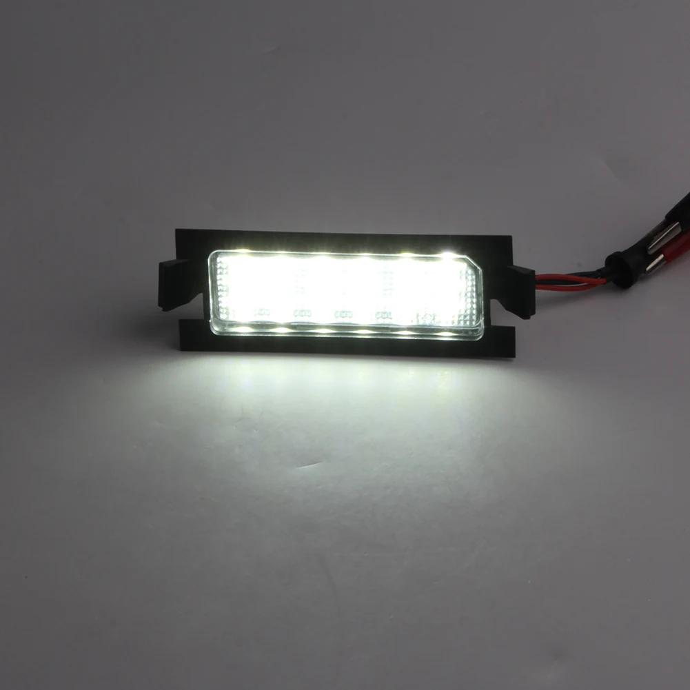 2 шт. освещение номерного знака лампы 18SMD светодиодные для Hyundai I30 5D 2013-2014 и CW GD 2012-up