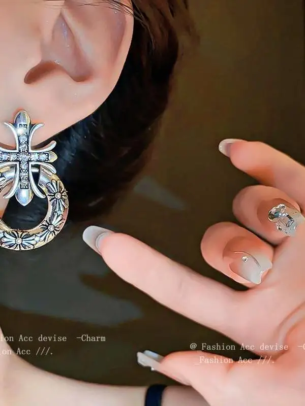 Silver Needle Diamond Cross Ring Earrings European and American Exaggerated Cold Sle Ear Studs Personalized Design Earrings...