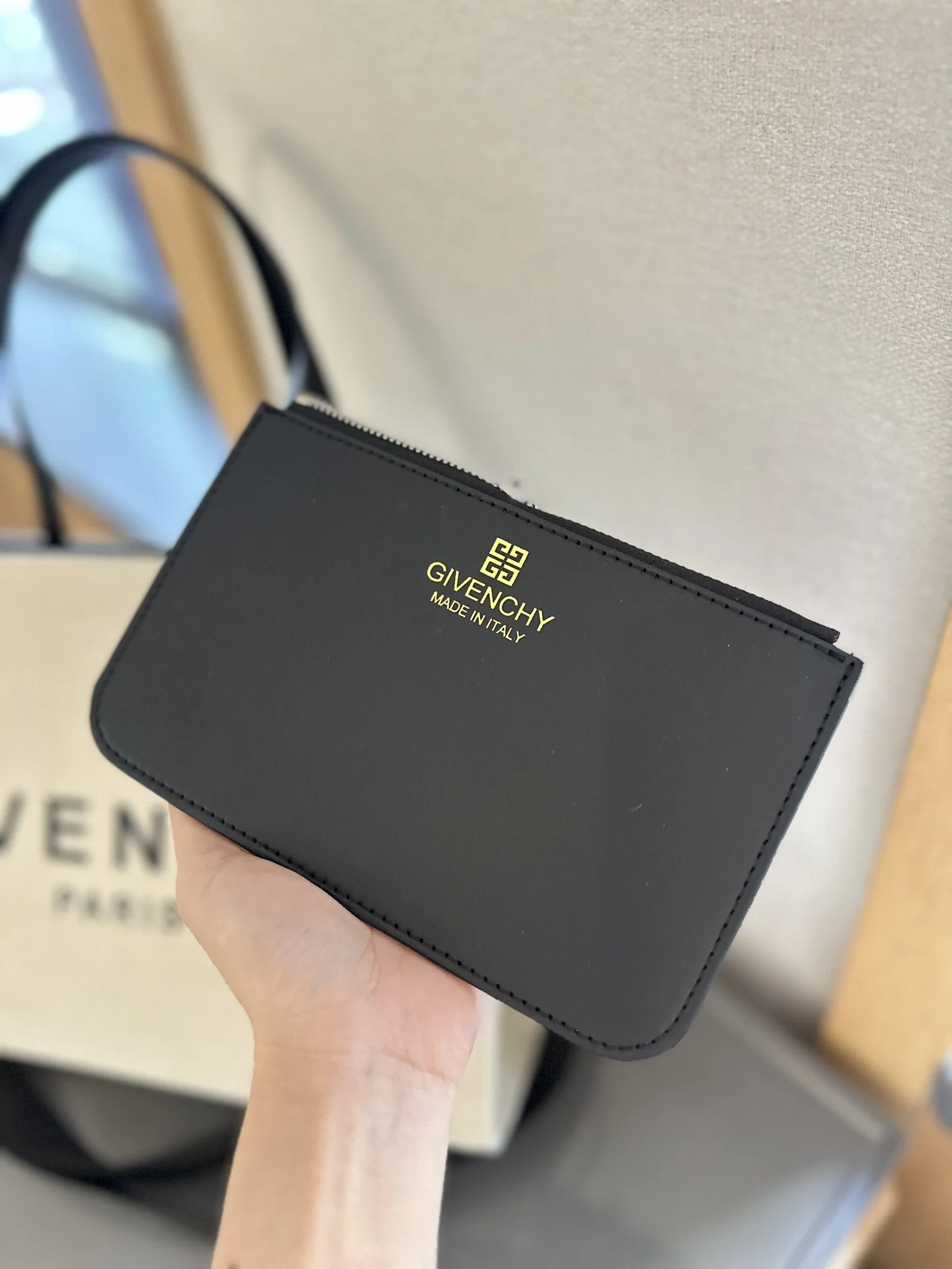 в стиле GIVENCHY Сумка на плечо