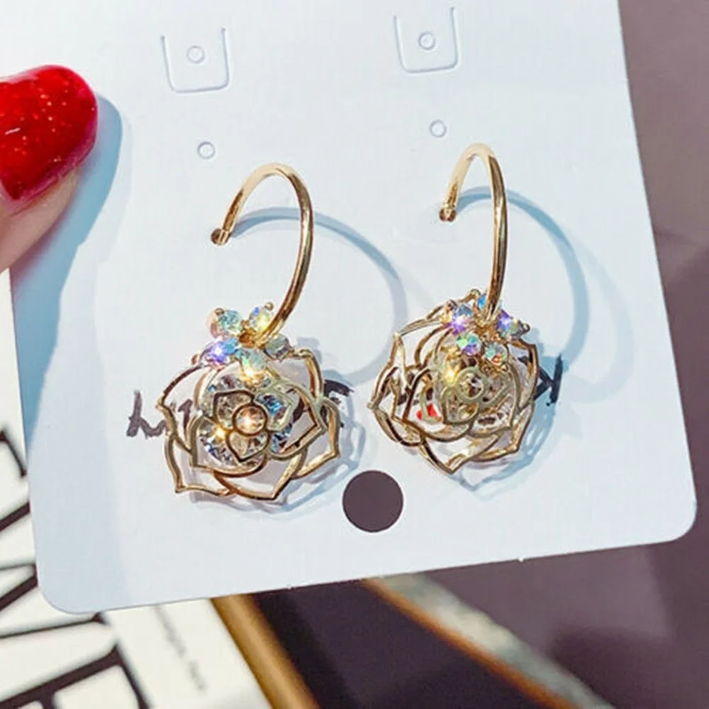 

Fashion Hollow Rose Crystal Rhinestones Hoop Earrings for Women Bridal Wedding Earring Anniversary Gift Jewelry Pendientes Mujer