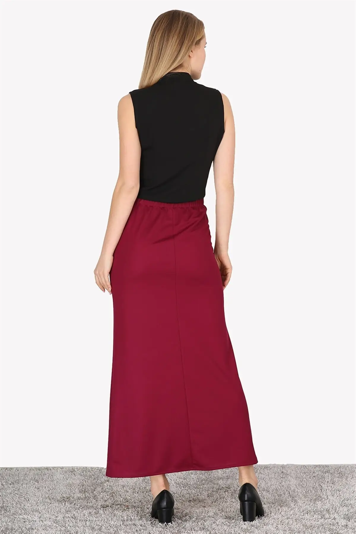 

Woman with Wheel Skirt Hijab Mira Women Muslim Clothing Skirt 2021 Fashion