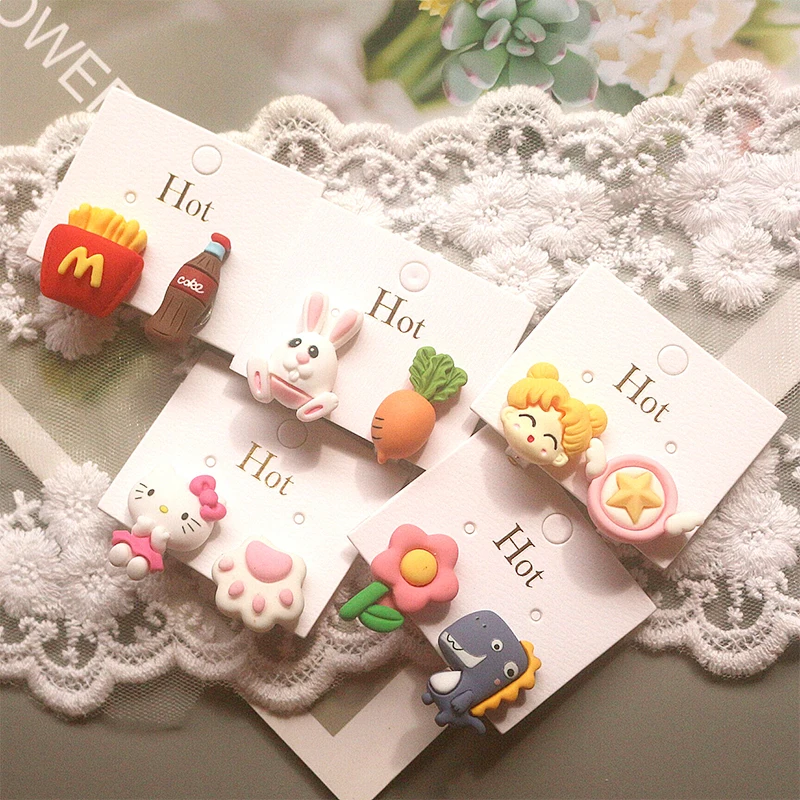 

Korean Cute Stars Cats Coke Animals Flowers Rainbow Clip on Earrings for Kids Jewelry No Pierced Children Earrings