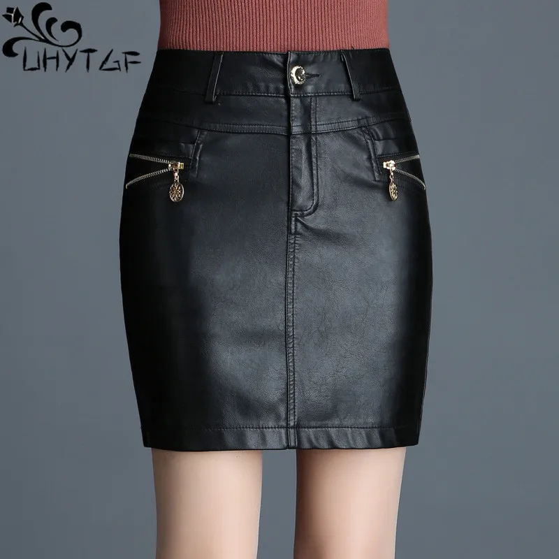 

Юбка UHYTGF из искусственной кожи для женщин, новинка осень-зима 2023, облегающая одношаговая юбка большого размера, Женская юбка с запахом на ягодицах, 113