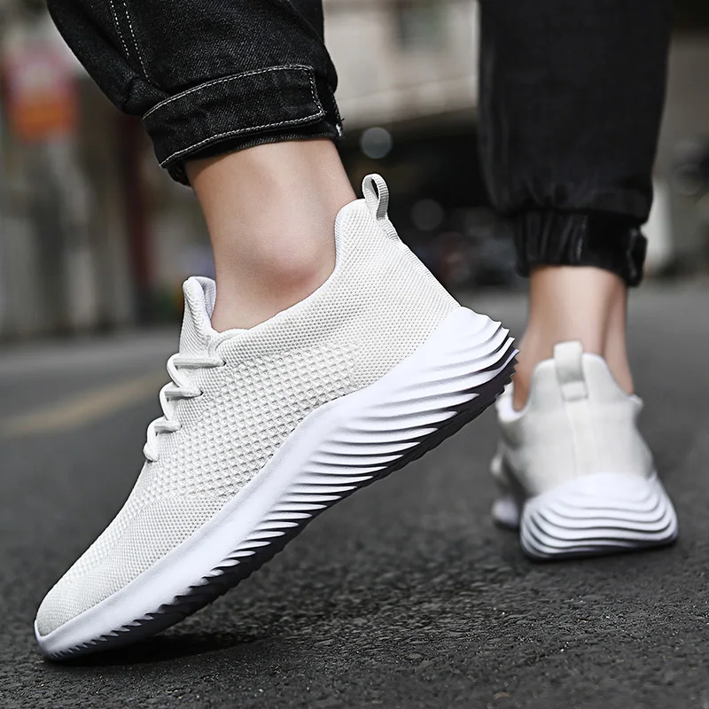 

2022 Summer Men Shoes Sneakers Mans Casual Shoes Man Breathable Knit Sneakers Fashion Lightweight Mesh Walking Shoes Large Size