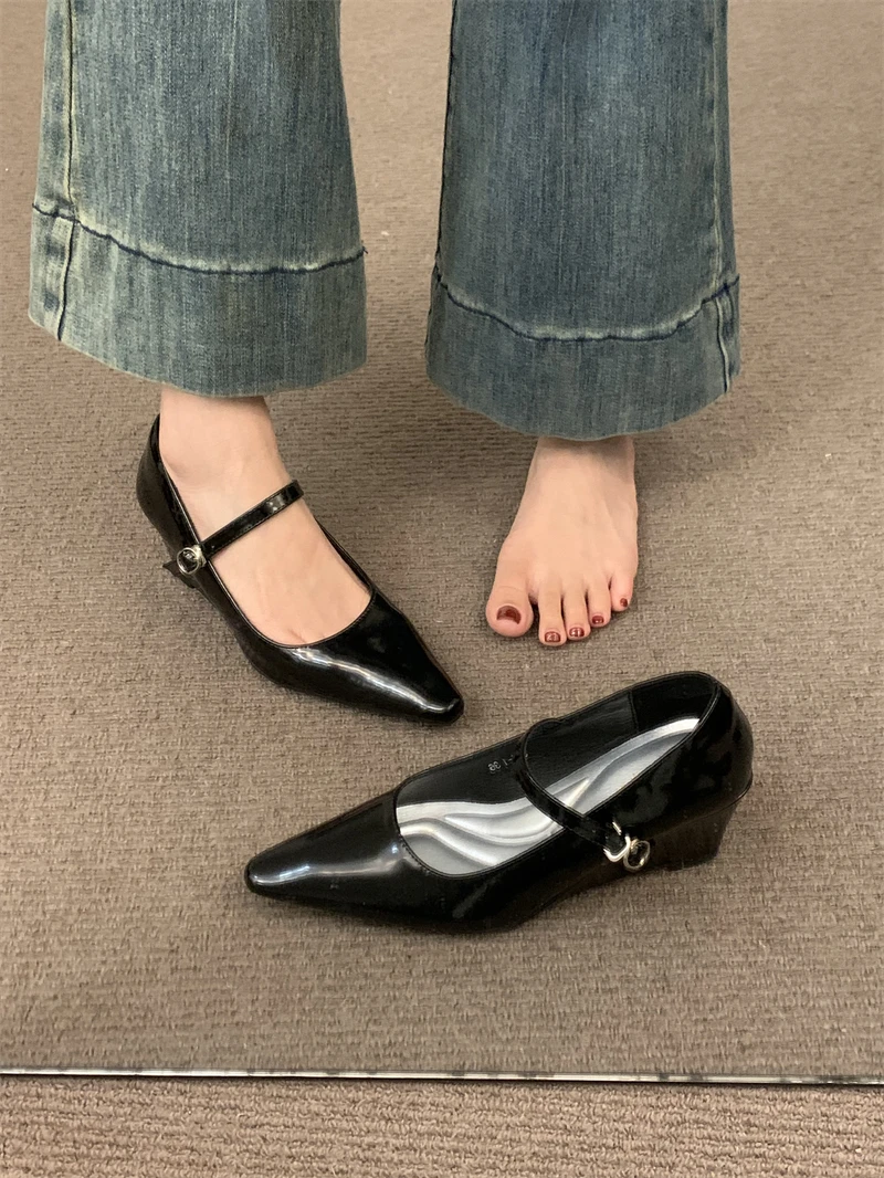 2024 коричневые осенние женские повседневные балетки на танкетке модные с острым