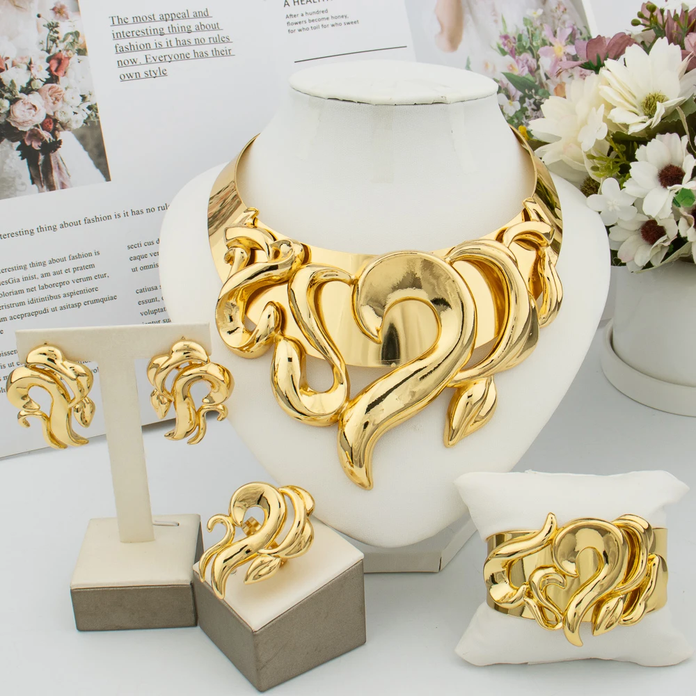 

Jewelry Set for Women Unique Flame Design Pendant Dubai Classic Necklace Earrings Necklace Bangle Ring Party Accessories