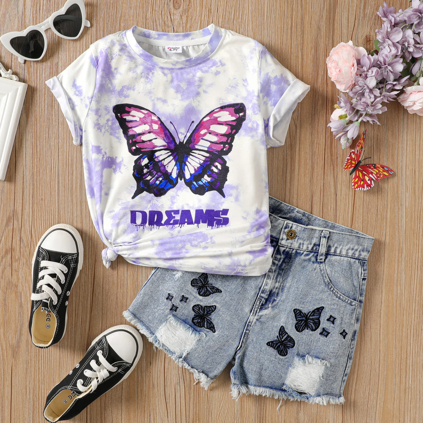 

PatPat 2Pcs Kid Girl Naia Butterfly Print Short-sleeve Tee & Ripped Denim Shorts Set