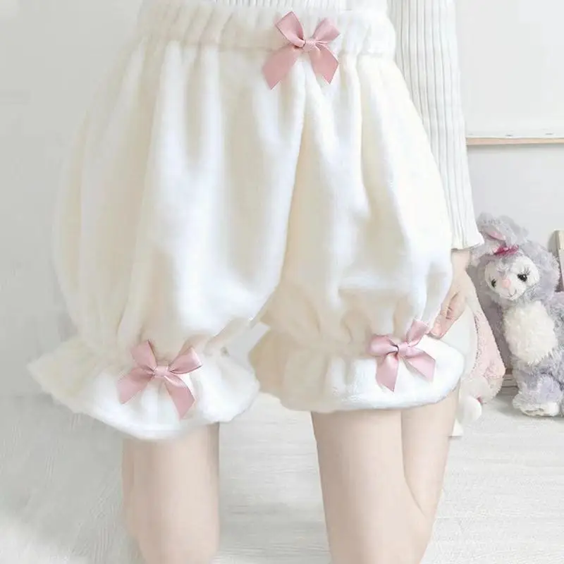 

2023 Spring Cute Lolita Women's Safety Pants Warm Velvet Shorts Sweet High Waist Lace Plush Shorts Autumm Kawaii Bloomers Shorts