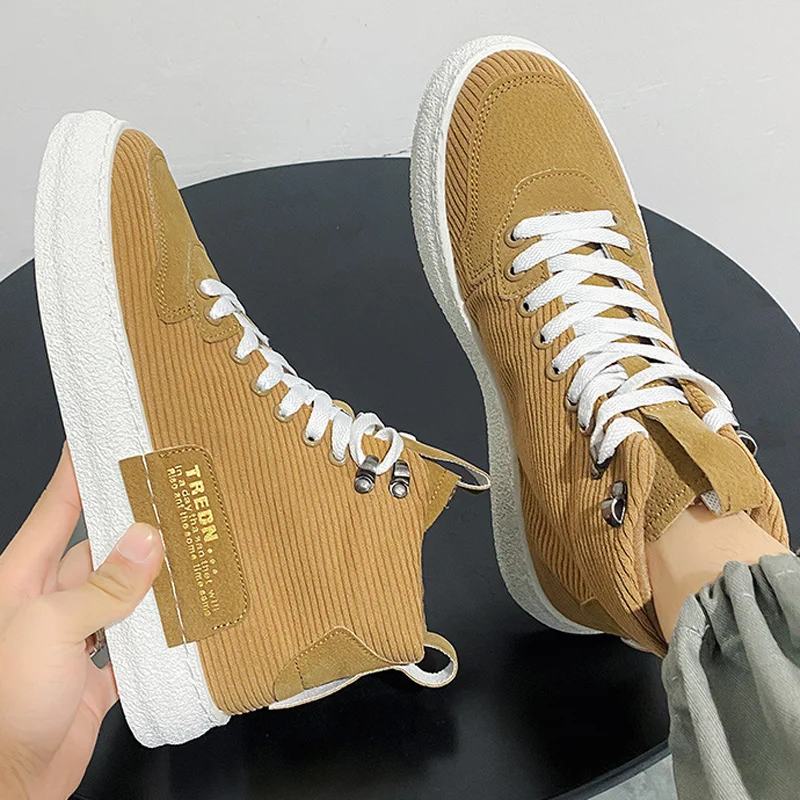 Autumn and Winter New High-top Men's Shoes Fashion Trend Retro Sneakers Outdoor Comfortable Casual Non-slip Tooling Sports Shoes