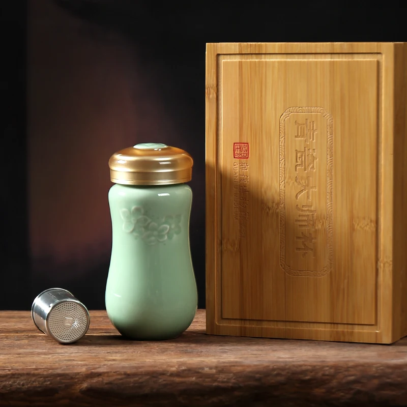 Jiazhanyao Guanfu Master Longquan Celadon Офисная керамическая изоляция десять миль цветение