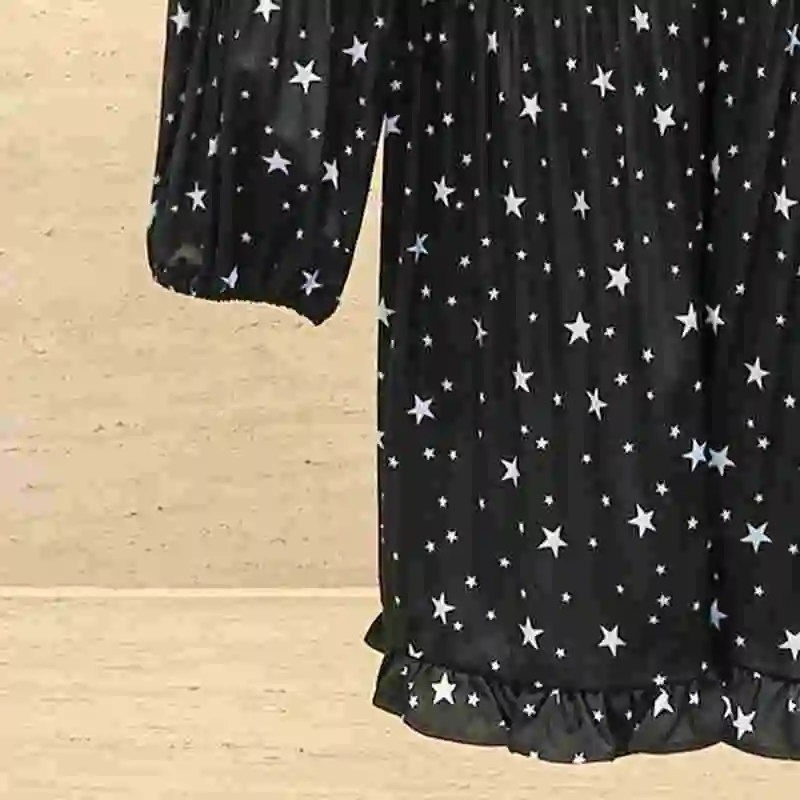

Women Star Print Dress 2023 Summer New V-neck Lantern Sleeve Ruffle Dress
