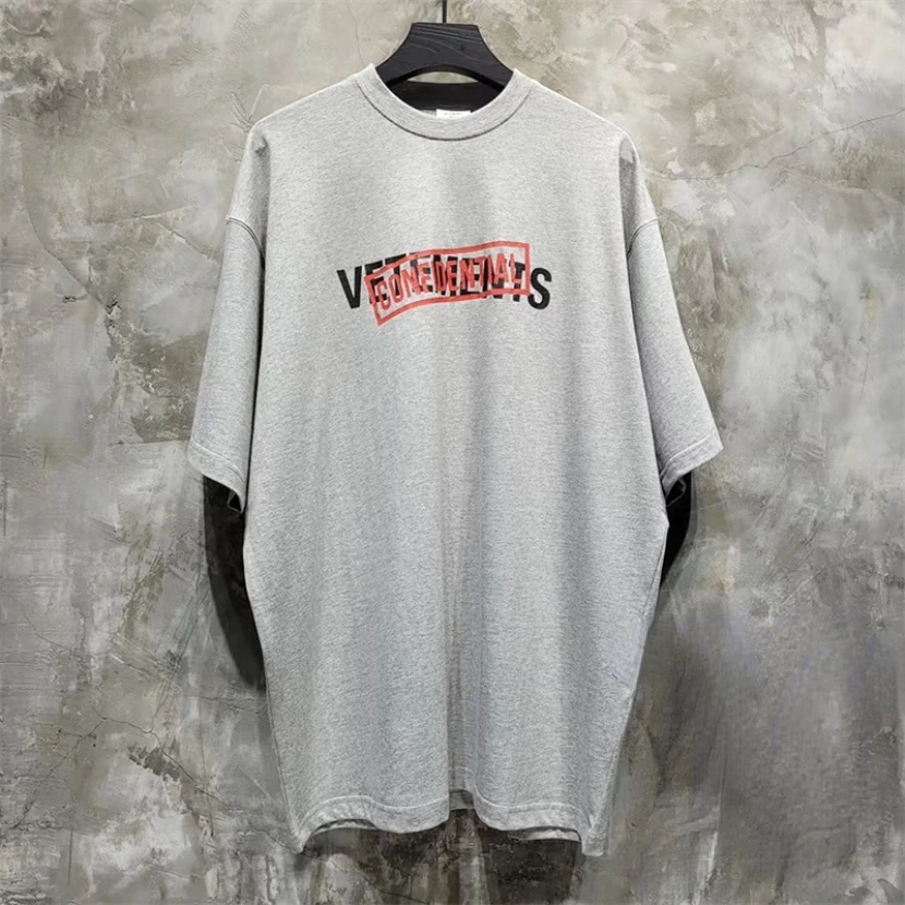 

Vetements CONFIDENTIAL Red Secret Seal T-Shirt Men Women Oversized T Shirt Tops Tee