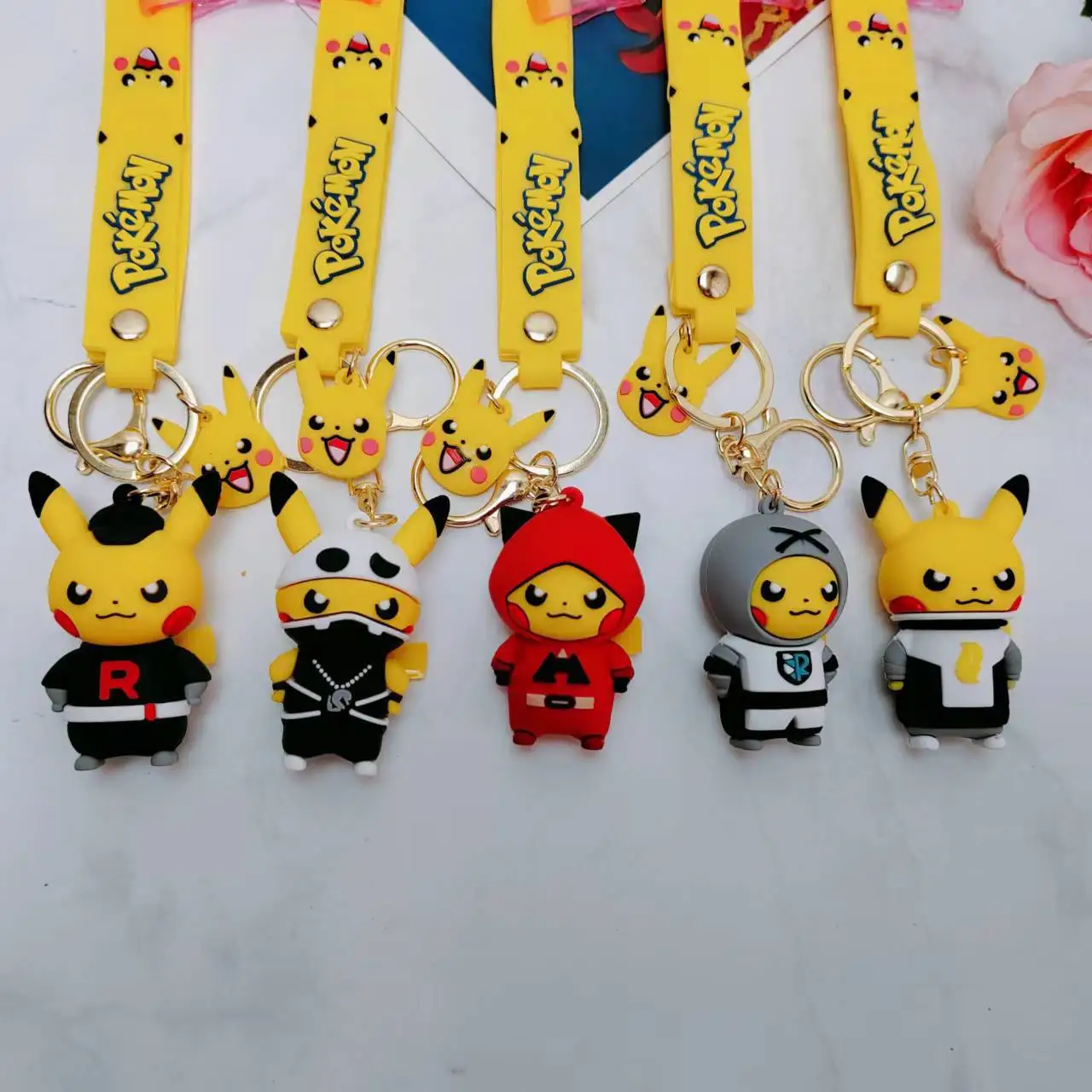 

Новинка 2022, брелок для косплея Покемон Пикачу, милые игрушки, 5 разных стилей, брелок для ключей Пикачу, подвесной декоративный