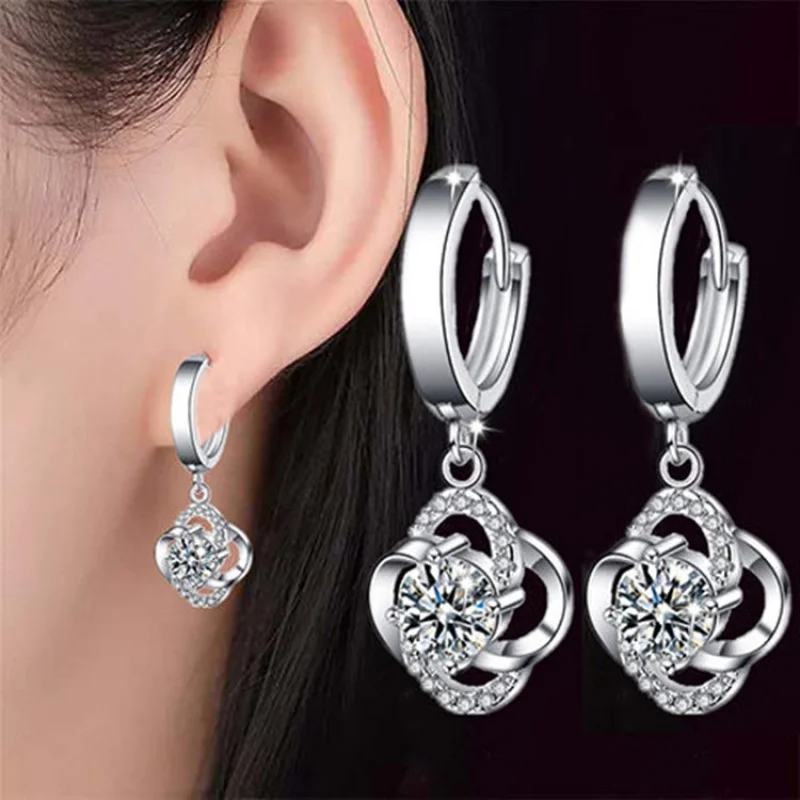 

New White Copper Leaf Ear Rings Women's Fashion Korean Style Popular Sweet Girl Flower Ear Clip Clover Short Earrings